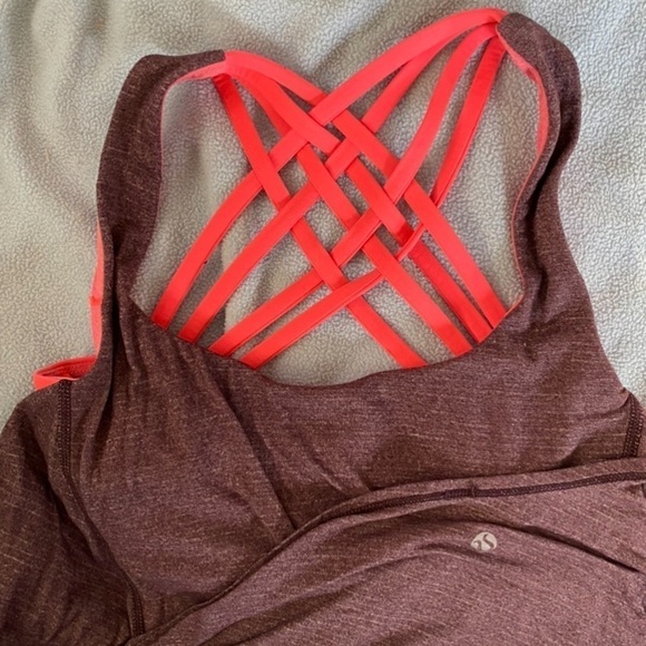 Lululemon Wild Tank Top w Built in Bra Pink Bra Women's, Sz: 4 - Picture 3 of 8